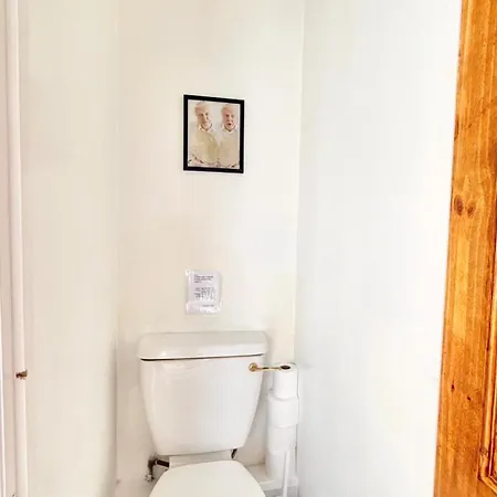 Characterful Victorian Terrace With Parking 10 Min Walk To The York