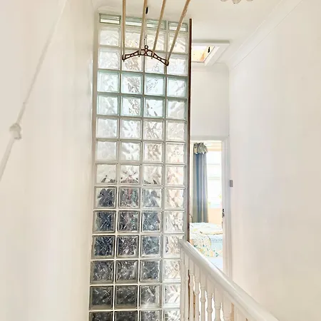 Characterful Victorian Terrace With Parking 10 Min Walk To The York