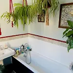Casa vacanze Characterful Victorian Terrace With Parking 10 Min Walk To The York