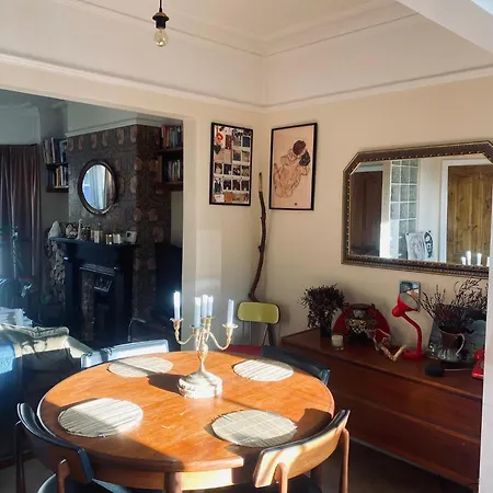 Characterful Victorian Terrace With Parking 10 Min Walk To The * York